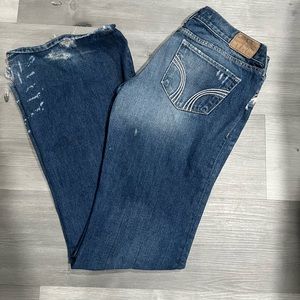 2 pairs of Hollister jeans Bellbottoms size 7